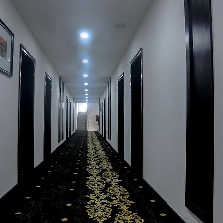 Bon Hotel Ikeja Residence Extérieur photo